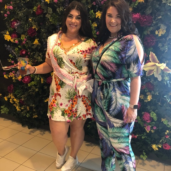 Palm Leaf print jumpsuit. - Picture 12 of 12